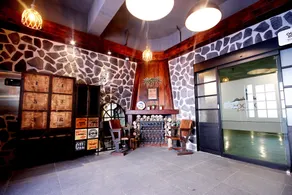 Daegu Dongdaegu Station London Boutique - Image 2