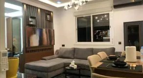 Well equipped apartment with luxurious interior furnishings - Image 5
