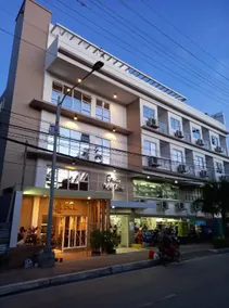 ECL Resort Hotel Boracay - Image 3