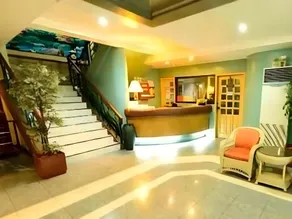 Richmond Plaza Hotel - Image 2