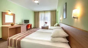 Jeravi Beach Hotel - All Inclusive - Image 2
