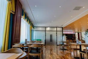 Heyue Hotel - Image 2