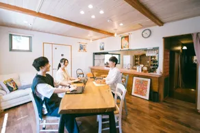 Guesthouse SUNTERRACE Bessho Onsen, the entire bui - Image 4