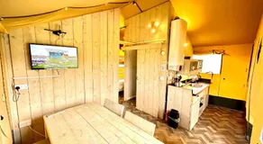 Little Pig Glamping - Image 2