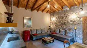 Boutique Stone Cottage - Image 3