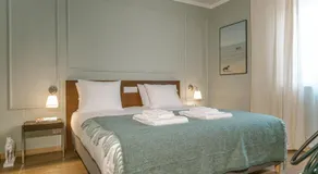 Fly House Faro - Image 2