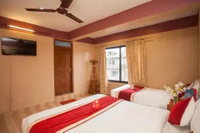 Shiva Shankar Hotel - Image 2