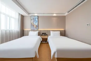 Starway Hotel Lianshui Yanhuang Avenue - Image 2