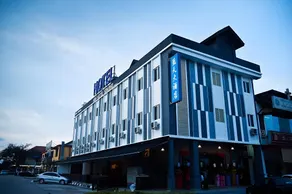 Nah Hotel - Image 2