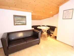 Spacious Apartment near Ski Area in Leogang - Image 4