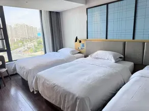 Echarm Hotel Huzhou Wuyue Plaza Children's Clothing City - Image 5