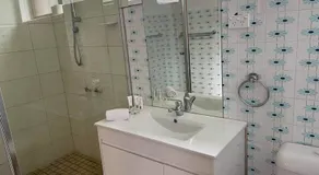 The Black Horse Hotel - Image 5