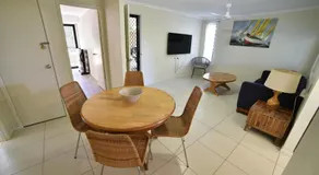 Rainbow Heights 2 Bed Apartment - Image 5