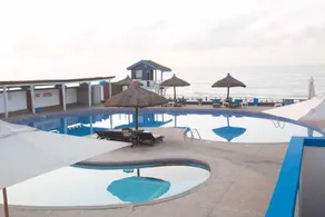 Elmina Beach Resort - Image 3