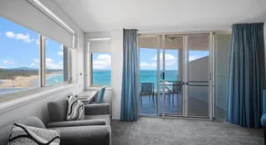 The Dorsal Boutique Hotel - Image 2