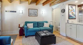 Quechee Hollow Comfort - Image 2
