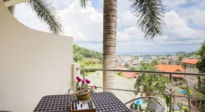 Mountain Seaview Luxury Apartments - Image 4