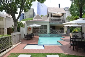 Courtyard Hotel Sandton - Image 4