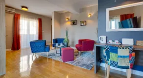Hotel Sky - Image 4