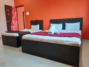 Hotel Nisarg Lodging And Restaurant - Image 5
