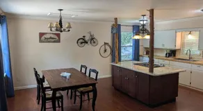 Lazy Bull Cottages - Image 2