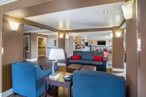 Quality Inn - Image 3