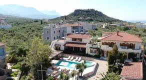 Athina Apartments - Image 2