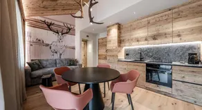 ALPEDOR Mountain Suites - Image 4