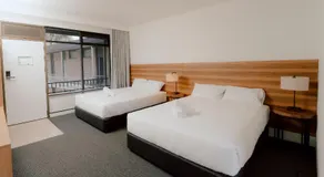 Canberra Park Motel - Image 2