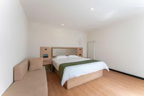 Green Tree Inn Express Jinan Huaiyin District Jingshi Road Children's Hospital - Image 4