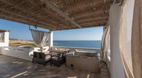 Skyros Trias - Image 3