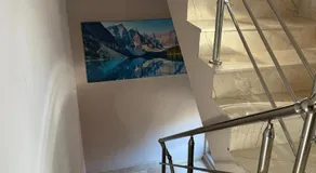 Цар Калоян стаи под наем - Image 4