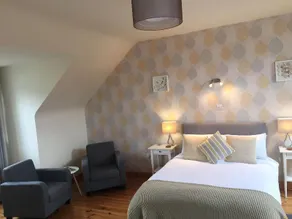Homestay - Homestay - Marnic House B&B - Image 3