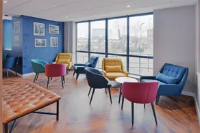 Travelodge Woking Central - Image 4