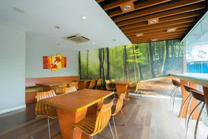 Life Hotel Stasiun Kota Surabaya - Image 5