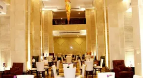 Violet Al Azizia Hotel MASJID Al Qatari - Image 5