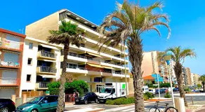 LE PALAIS dETE T4 6-8 115m2 grand standing garage carplug - Image 5