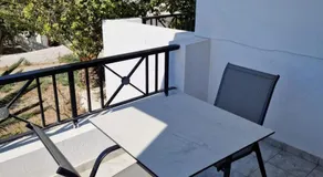 Sea View Luxury Studios - Image 3