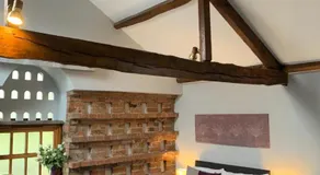 Studio 3B The Carriage House York 6m Village Location - Image 2