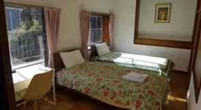 House in green valley, 9 people, garden, parking, BBQ ! 緑の谷の一軒屋 9人 102m2 庭 駐車場 BBQ 稲田堤駅歩26分 読売ランド前駅バス4分歩8分 - Image 2