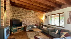 Hunter Valley 2 x Homes Pets Heated Pool - Image 2