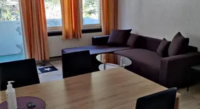 Venice Apartment - Image 2