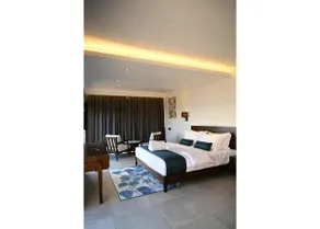 Vee Resort- The Suites of Royals - Image 2