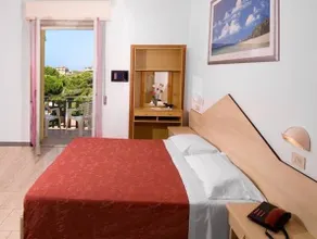 Hotel Levante - Image 2
