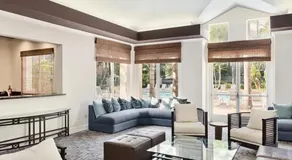 CLOUD NINE - Elegance & Comfort - Image 4
