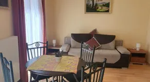 Bástya Apartmanház - Image 3