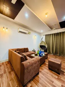 Aloha! Pvt Room in a Cozy 3BHK - Image 2