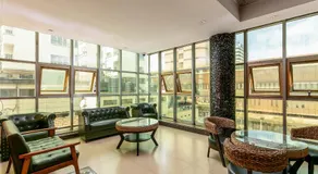Russell Hotel - Image 3