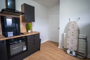 Caledonia Apartment - Image 5