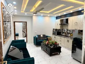 Luxury One Bed Apartment - Image 5